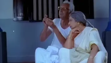 Zasłona do filmu "ഒരു ചെറുപുഞ്ചിരി" #1621828