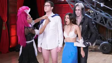Zasłona do filmu "Rocky Horror Picture Show: Zróbmy to jeszcze raz" #398587