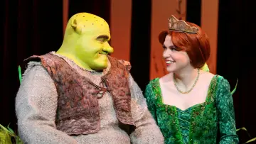 Zasłona do filmu "Shrek the Musical" #420225