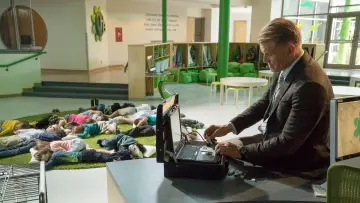 Zasłona do filmu "Gliniarz w Przedszkolu 2" #364728