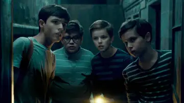 Zasłona do filmu "Mientras el lobo no está" #486700