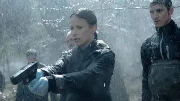Zasłona do filmu "Niewidzialny strażnik" #282883