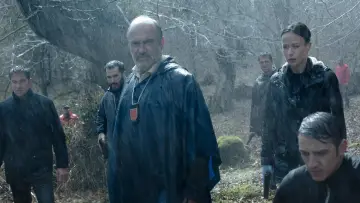Zasłona do filmu "Niewidzialny strażnik" #282889