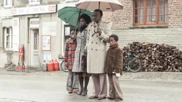 Zasłona do filmu "The African Doctor" #260284