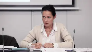 Zasłona do filmu "Dziewczyna z Brestu" #1858838