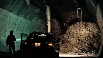 Zasłona do filmu "Tunel" #225206