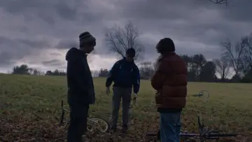 Zasłona do filmu "Super Dark Times" #999078