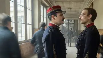 Zasłona do filmu "Oficer i szpieg" #991674