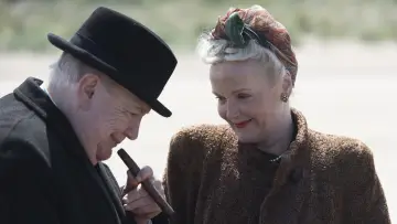 Zasłona do filmu "Churchill" #455285