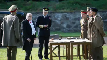 Zasłona do filmu "Churchill" #455287