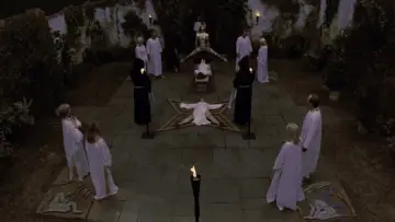 Zasłona do filmu "Córka Dla Diabła" #1095908