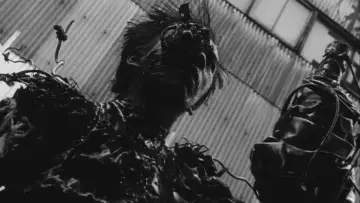 Zasłona do filmu "Tetsuo - Człowiek z żelaza" #940583