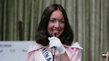 Zasłona do filmu "Smile" #1912932