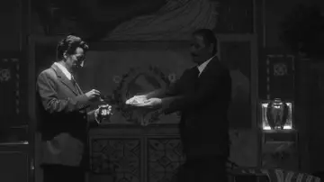 Zasłona do filmu "C