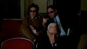 Zasłona do filmu "Cześć, mamo!" #1652603