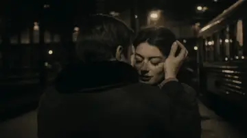 Zasłona do filmu "Kobieta i mężczyzna" #1648193