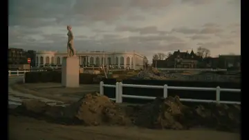 Zasłona do filmu "Kobieta i mężczyzna" #883370