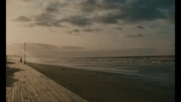 Zasłona do filmu "Kobieta i mężczyzna" #883375