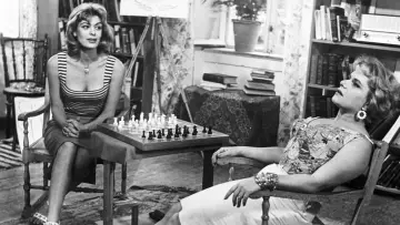 Zasłona do filmu "Ποτέ την Κυριακή" #483895
