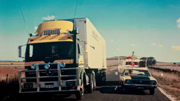 Zasłona do filmu "Roadgames" #376311