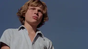 Zasłona do filmu "Czy zabiłbyś dziecko?" #448403