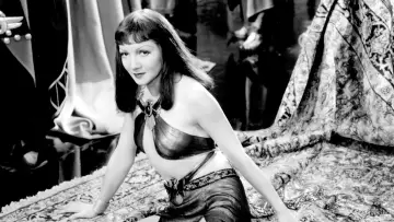 Zasłona do filmu "Cleopatra" #1058901
