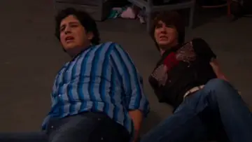 Zasłona do filmu "Drake i Josh jadą do Hollywood" #1055208