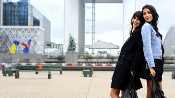 Zasłona do filmu "Tout ce qui Brille" #288372