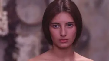 Zasłona do filmu "عصفور السطح" #428719