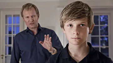 Zasłona do filmu "W lepszym świecie" #238471