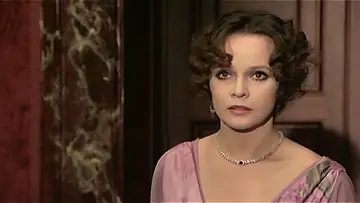 Zasłona do filmu "Divina creatura" #1133556