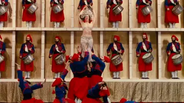 Zasłona do filmu "French Cancan" #1116628