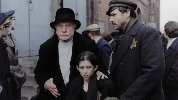Zasłona do filmu "Wyspa przy ulicy Ptasiej" #422389