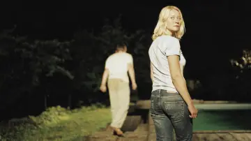 Zasłona do filmu "Bungalow" #1256736