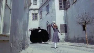 Zasłona do filmu "Waleria i tydzień cudów" #1020143