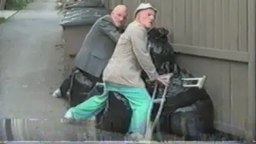 Zasłona do filmu "Trash Humpers" #702372
