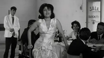 Zasłona do filmu "Mamma Roma" #183094