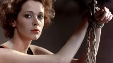 Zasłona do filmu "Emmanuelle 4" #318650