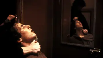 Zasłona do filmu "Terror w pociągu" #417552