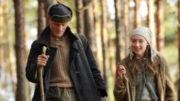 Zasłona do filmu "Niepokonani" #248443
