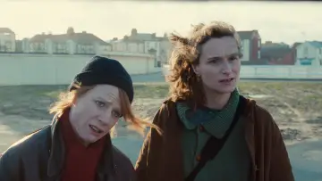 Zasłona do filmu "Współlokatorki" #1637899