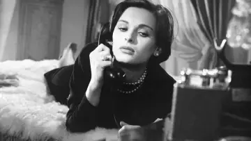 Zasłona do filmu "Cronaca di un amore" #1619190