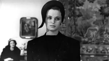 Zasłona do filmu "Cronaca di un amore" #1619197
