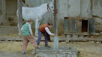 Zasłona do filmu "خانه‌ی دوست کجاست؟" #183213
