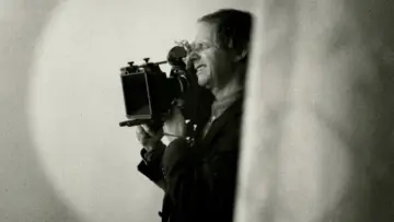 Zasłona do filmu "Versus: The Life and Films of Ken Loach" #927920