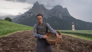 Zasłona do filmu "Ukryte życie" #237891