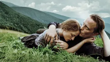 Zasłona do filmu "Ukryte życie" #237897