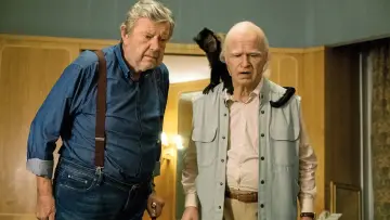 Zasłona do filmu "Stujednolatek, który nie zapłacił rachunku i zniknął" #412272