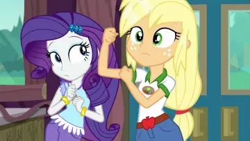 Zasłona do filmu "My Little Pony: Equestria Girls - Legenda Everfree" #359405