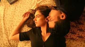 Zasłona do filmu "காற்று வெளியிடை" #1147815